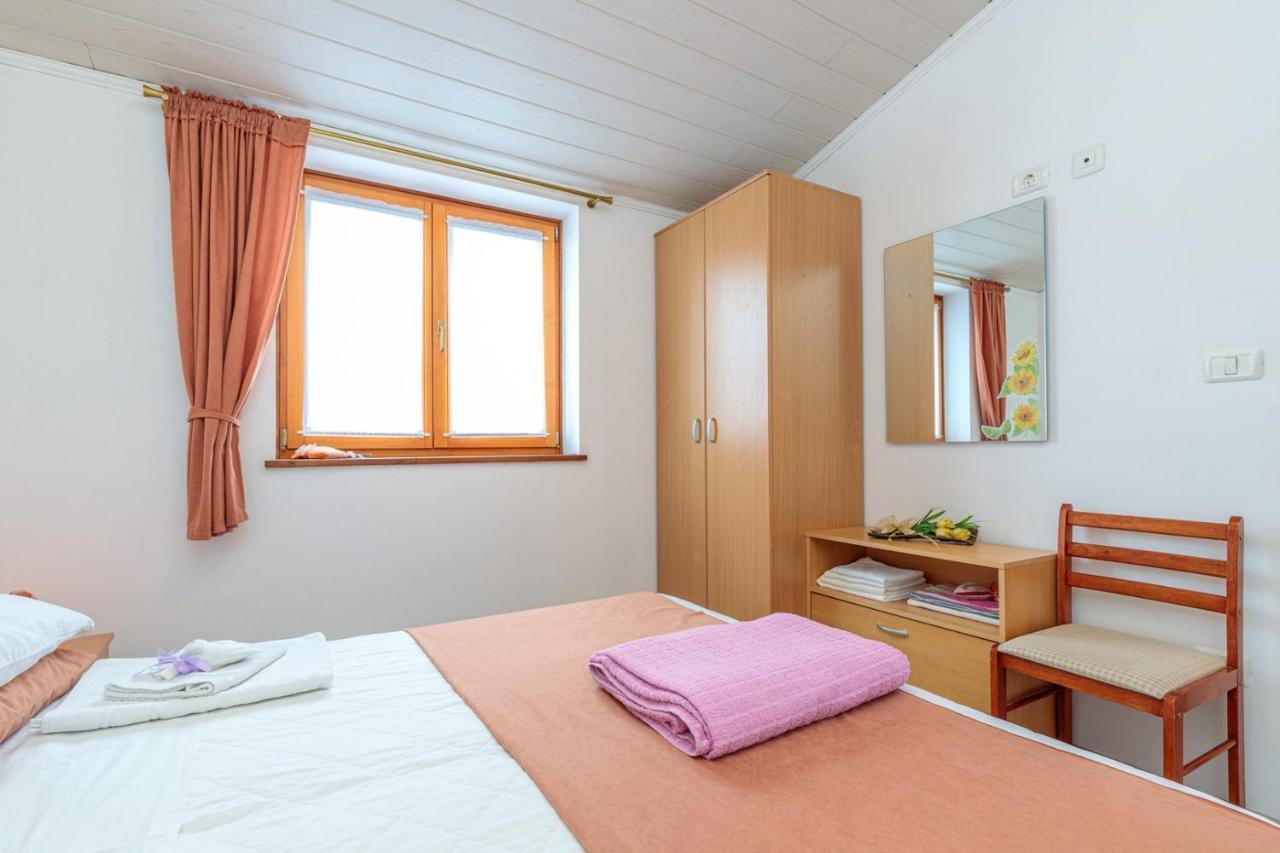 Apartments Sveti Leonard Oprtalj 외부 사진