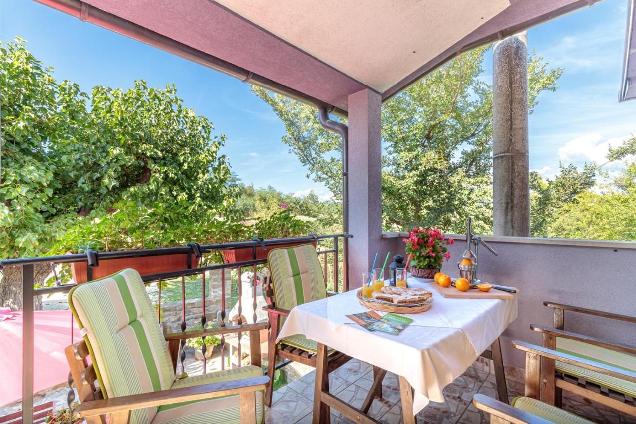 Apartments Sveti Leonard Oprtalj 외부 사진