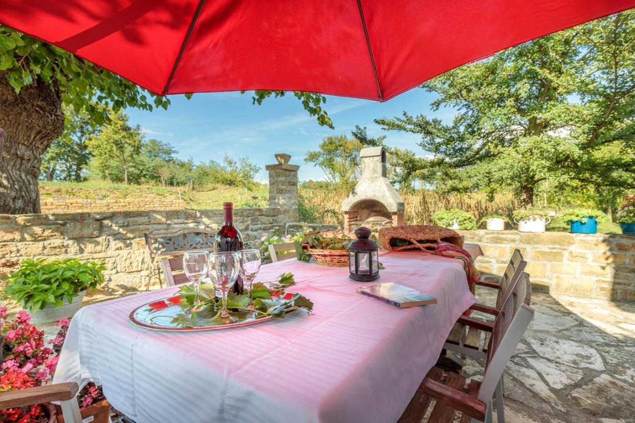 Apartments Sveti Leonard Oprtalj 외부 사진
