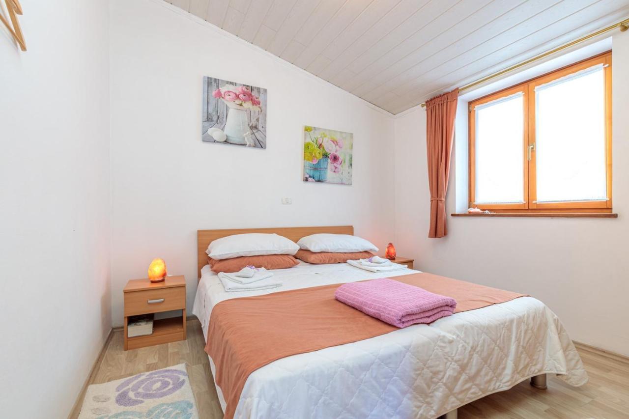 Apartments Sveti Leonard Oprtalj 외부 사진
